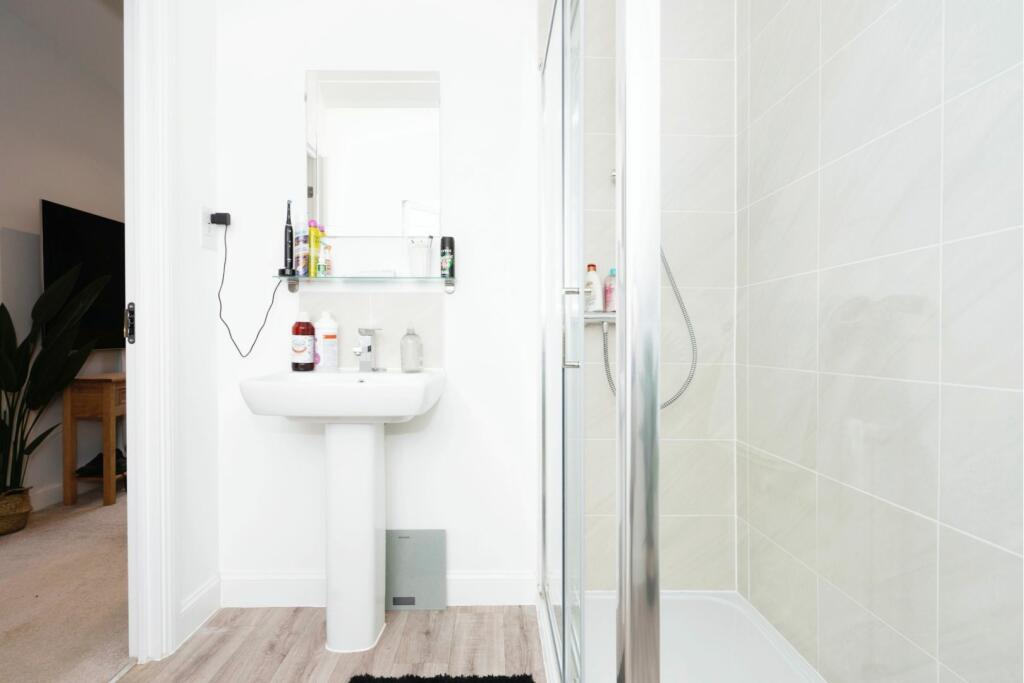 Additional image 11 of Fletcher Way, Henfield, BN5