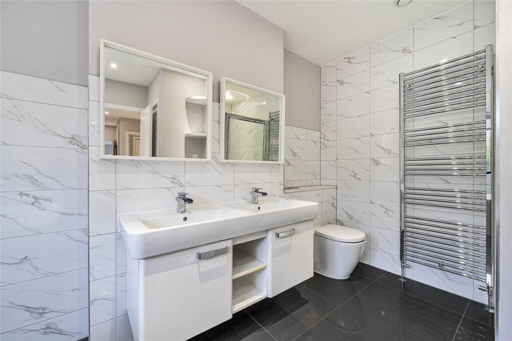 Additional image 23 of Hollydale Drive, Bromley