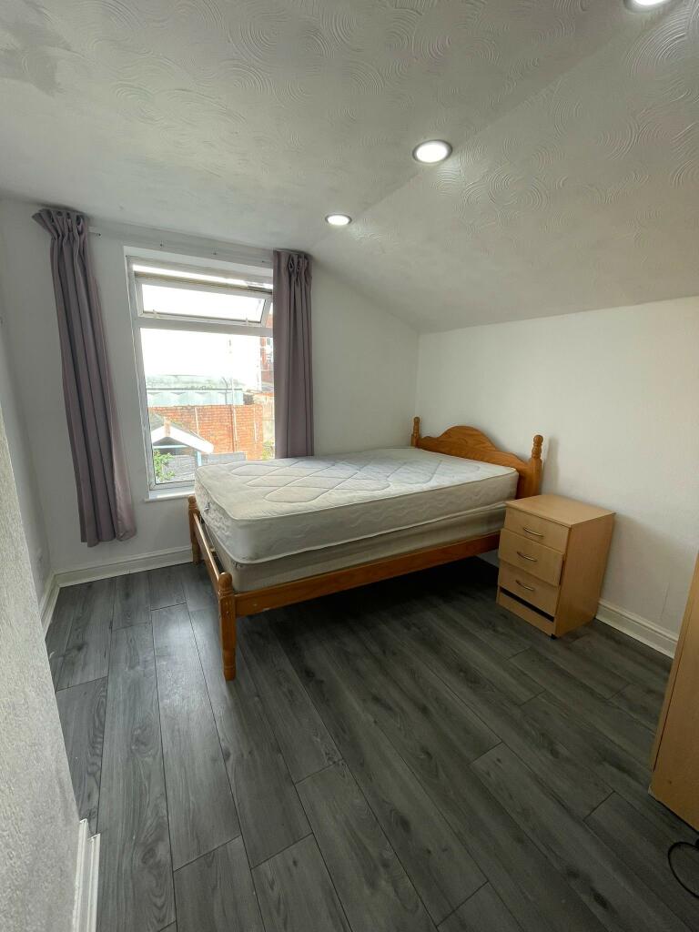 Additional image 14 of LLANTRISANT STREET