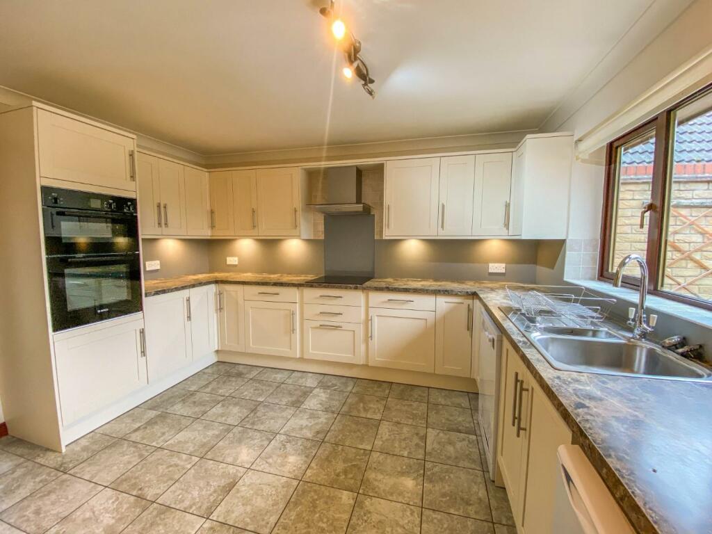 Additional image 2 of West Drive, Highfields Caldecote, Cambridge