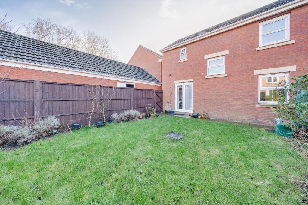 Additional image 2 of Well presented two bedroom home ideally situated in central Weston