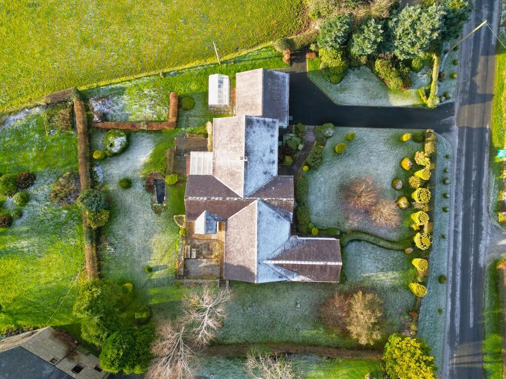 Additional image 2 of Camlann, Banks