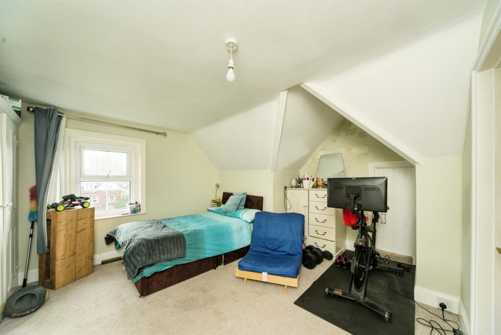 Additional image 17 of Jevington Gardens, Eastbourne