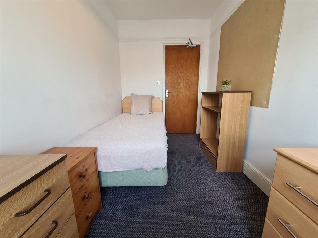 Additional image 4 of 204A Mill Road, Cambridge, CB1 3NF