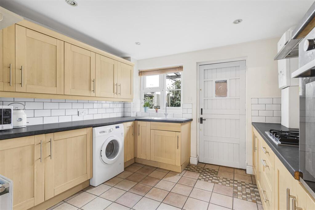 Additional image 9 of Artisans Dwellings, Saffron Walden