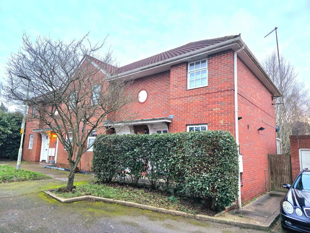 Rooks Close, Welwyn Garden City, AL8