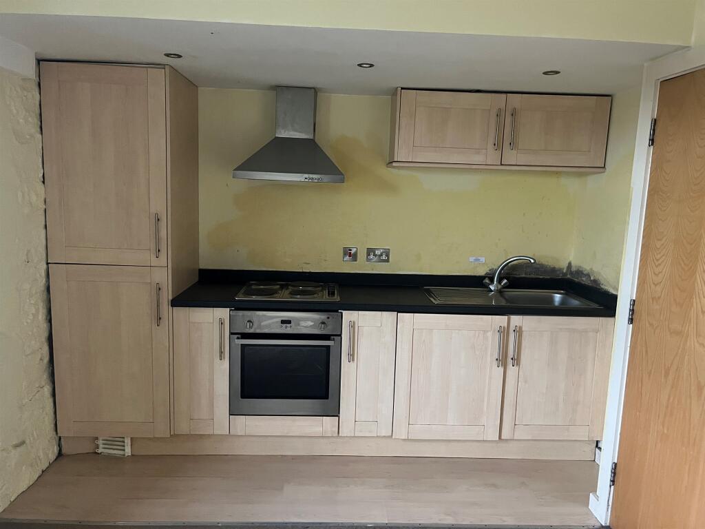 Additional image 5 of Highgate Mill Fold, Queensbury, Bradford