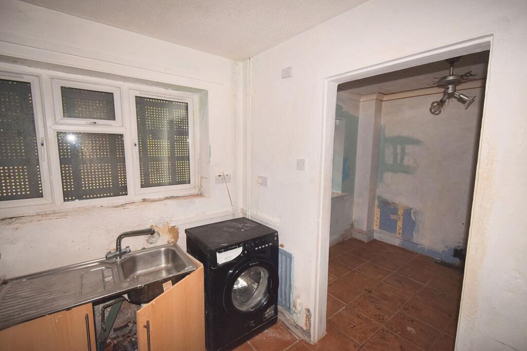 Additional image 6 of 40 Greaves Square, Kings Norton, Birmingham B38 9LX