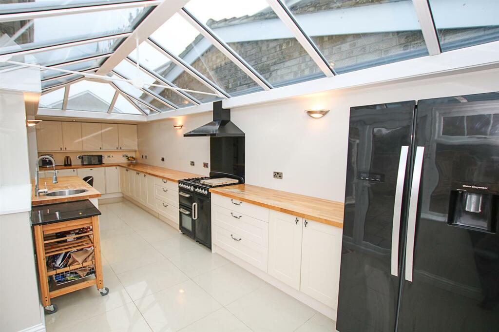 Additional image 4 of Selwyn Close, Newmarket