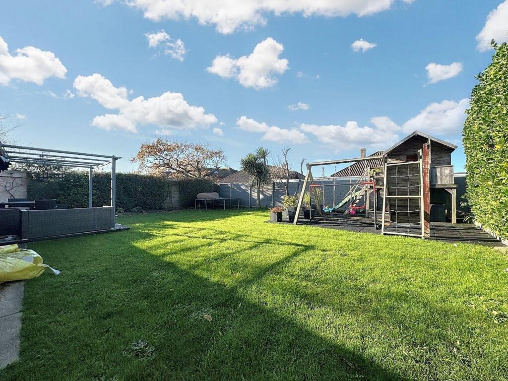 Additional image 29 of Sutton Avenue, Peacehaven, BN10 7NY