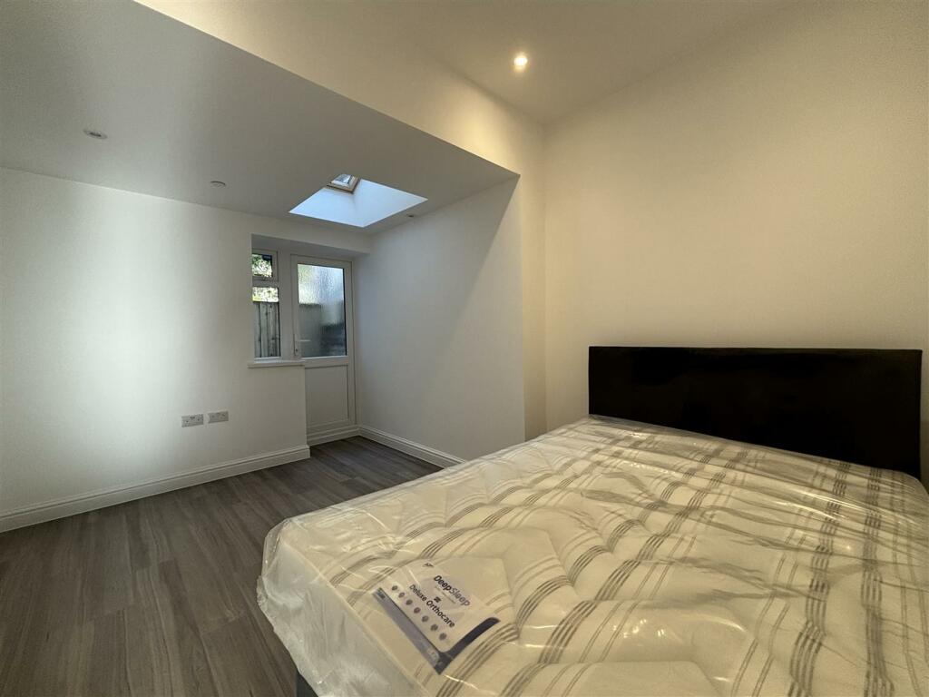 Additional image 5 of Colum Road, Cathays