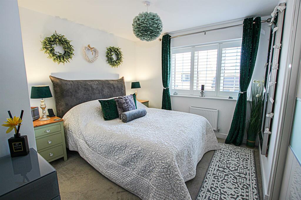 Additional image 11 of King James Close, Fordham