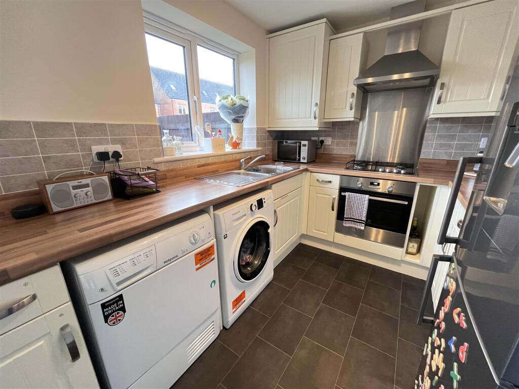 Additional image 4 of Foxhunter Close, Lostock