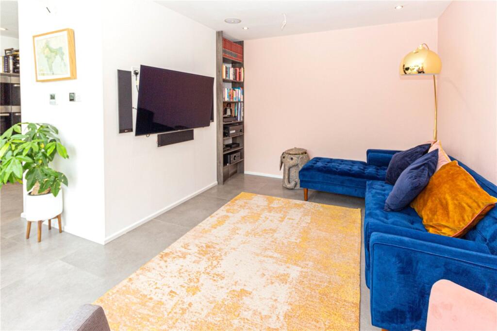 Additional image 23 of Porters Hill, Harpenden, Hertfordshire, AL5