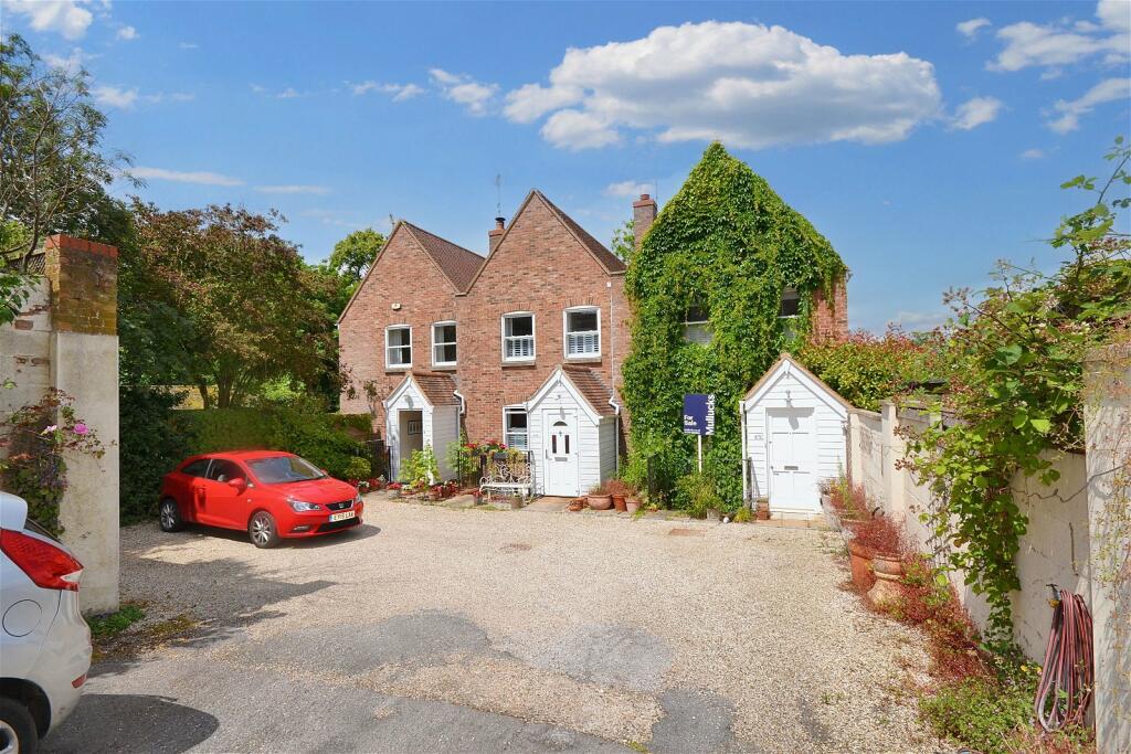 Additional image 12 of Castle Street, Saffron Walden