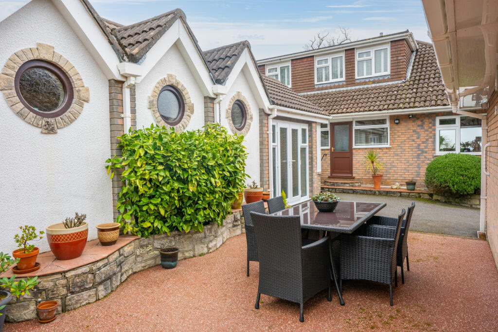 Additional image 28 of Highland View Close, Colehill, Wimborne, Dorset, BH21