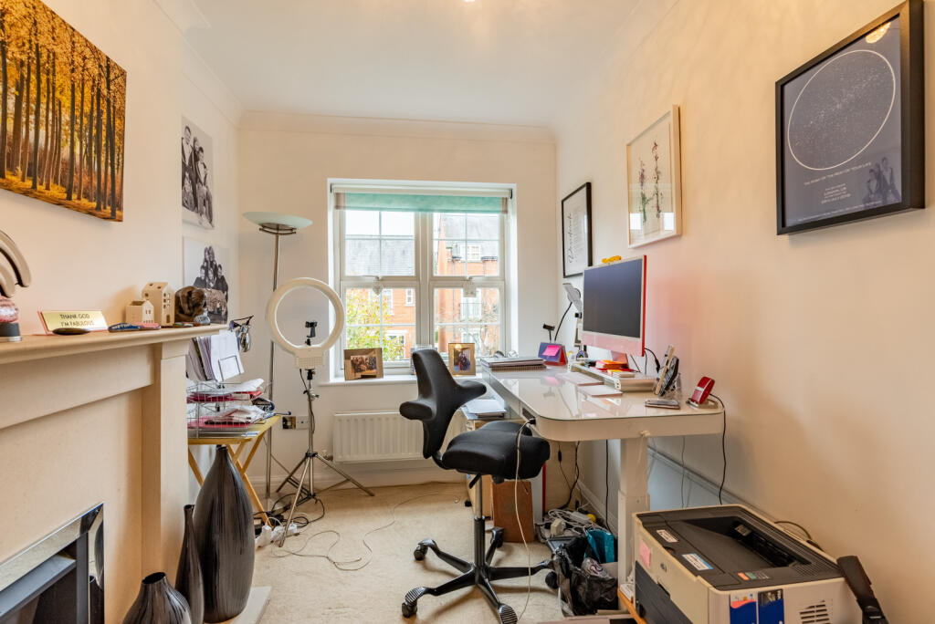 Additional image 11 of Beningfield Drive, London Colney, St. Albans, Hertfordshire, AL2