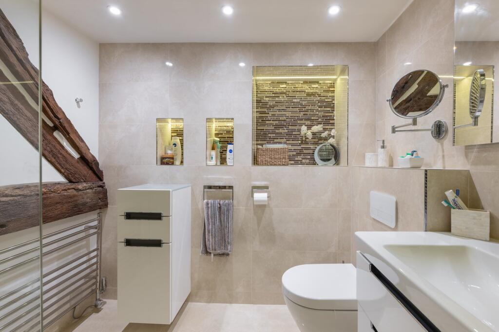 Additional image 22 of High Street, Henley-in-Arden, B95