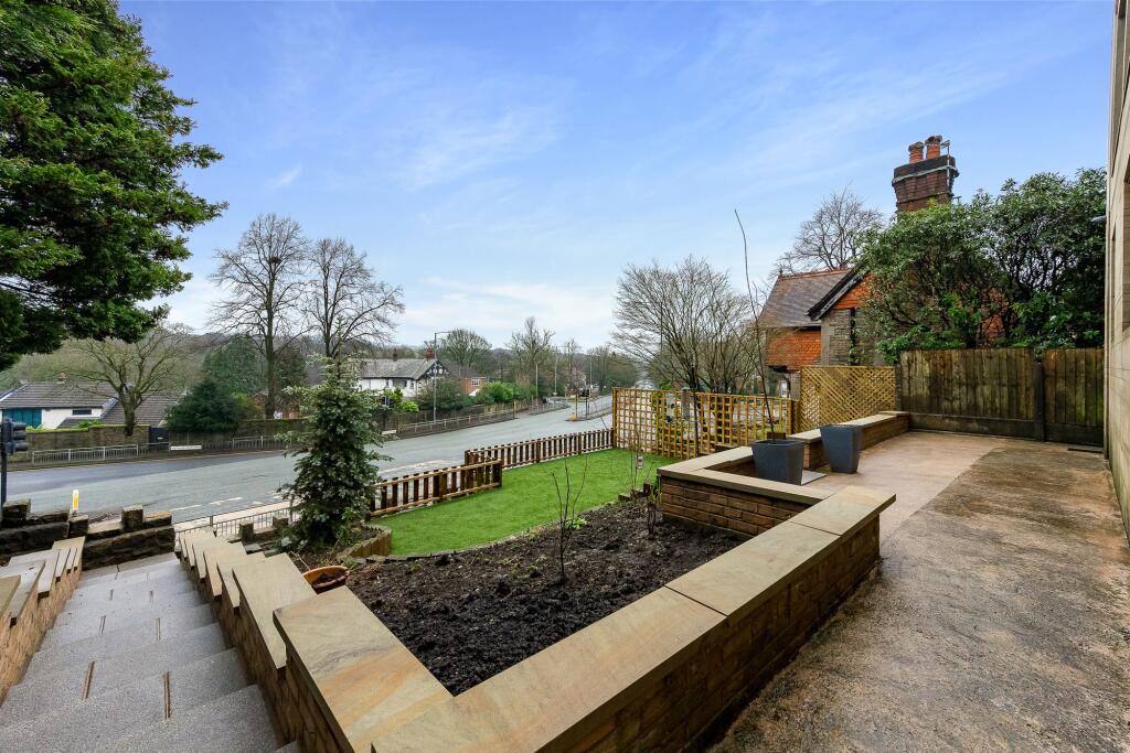 Additional image 56 of Moorview, Moss Bank Way, BL1 3LR – Stunning Home with Roof Terrace, Cinema Room & Outdoor Kitchen