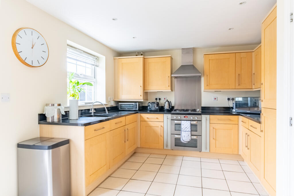 Additional image 7 of Tillage Close, Tyttenhanger, St. Albans, Hertfordshire, AL4