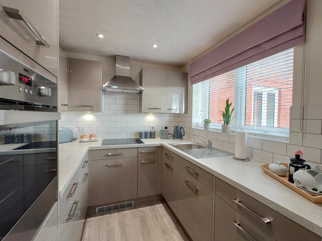 Additional image 7 of Flat , Neville Lodge,  Rowe Avenue, Peacehaven