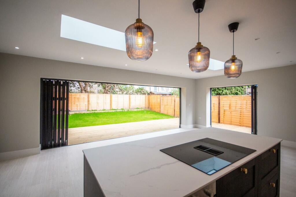 Additional image 16 of Poplar Close, Great Shelford, Cambridge