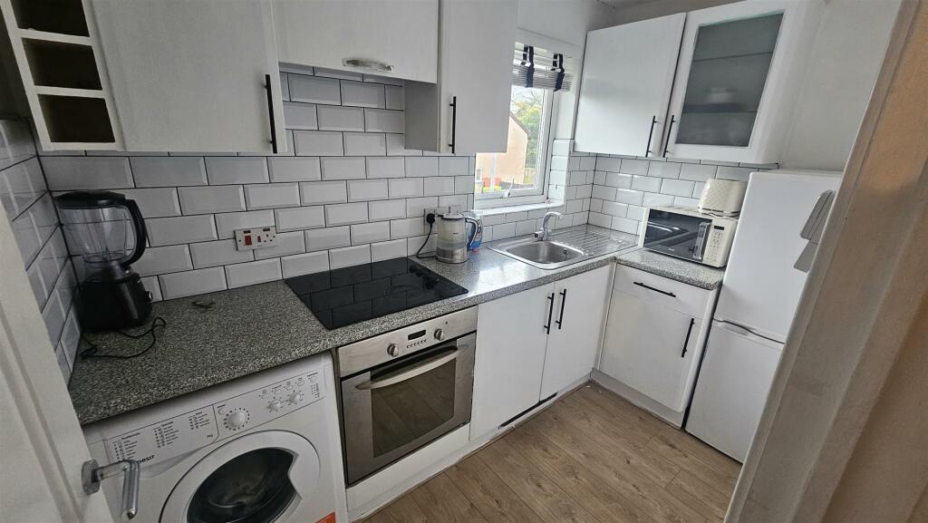 Additional image 5 of Redwood Close, St. Mellons, Cardiff