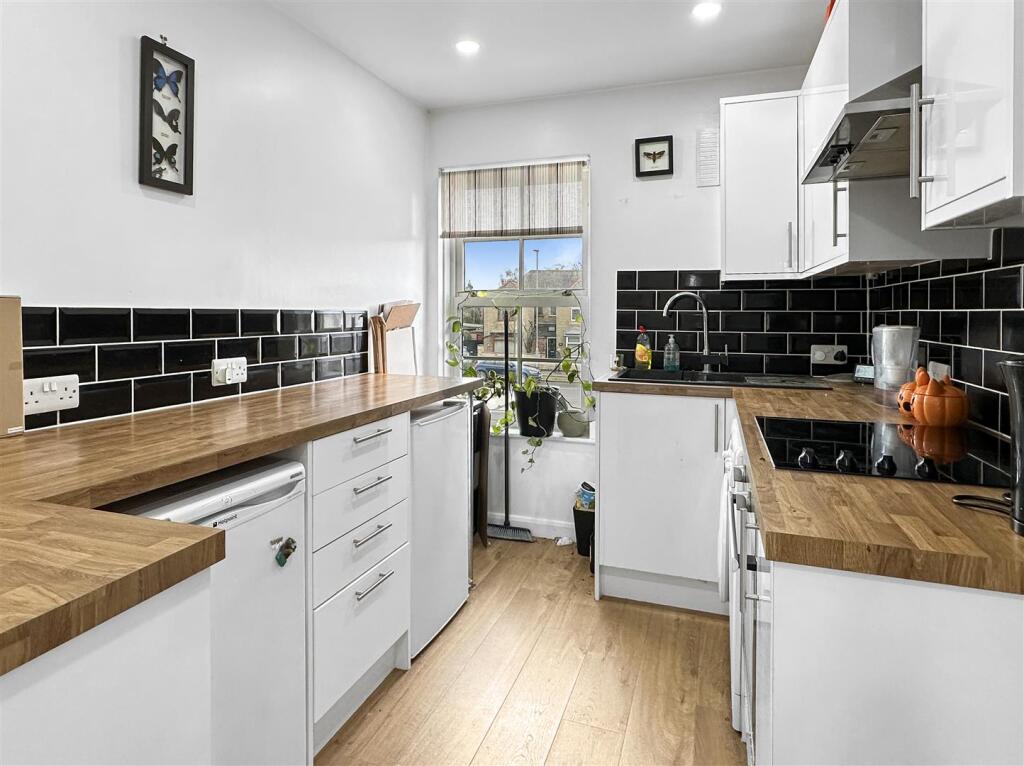 Additional image 10 of Green End Road, Cambridge