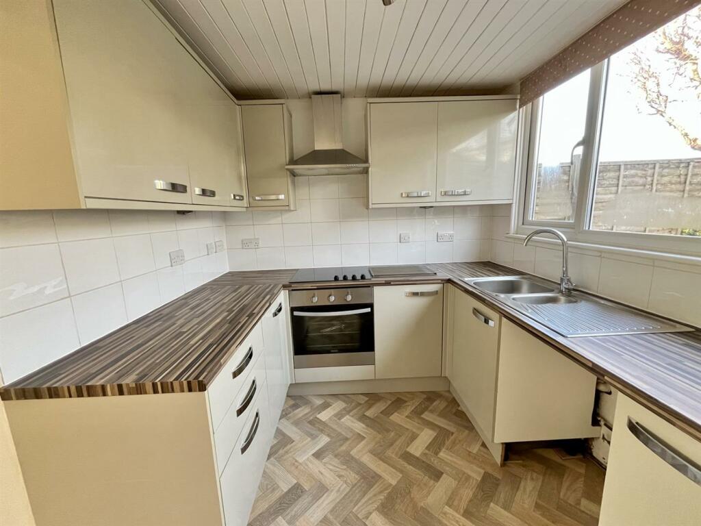 Additional image 7 of Iford Close, Denton