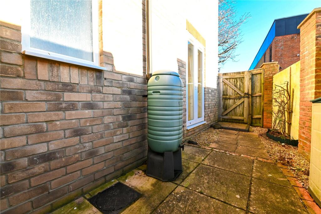 Additional image 12 of Jasmine Court, Whitefield Road, New Milton, Hampshire, BH25