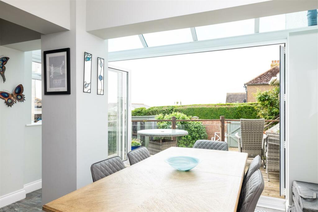 Additional image 26 of Broomfield Avenue, Telscombe Cliffs, Peacehaven