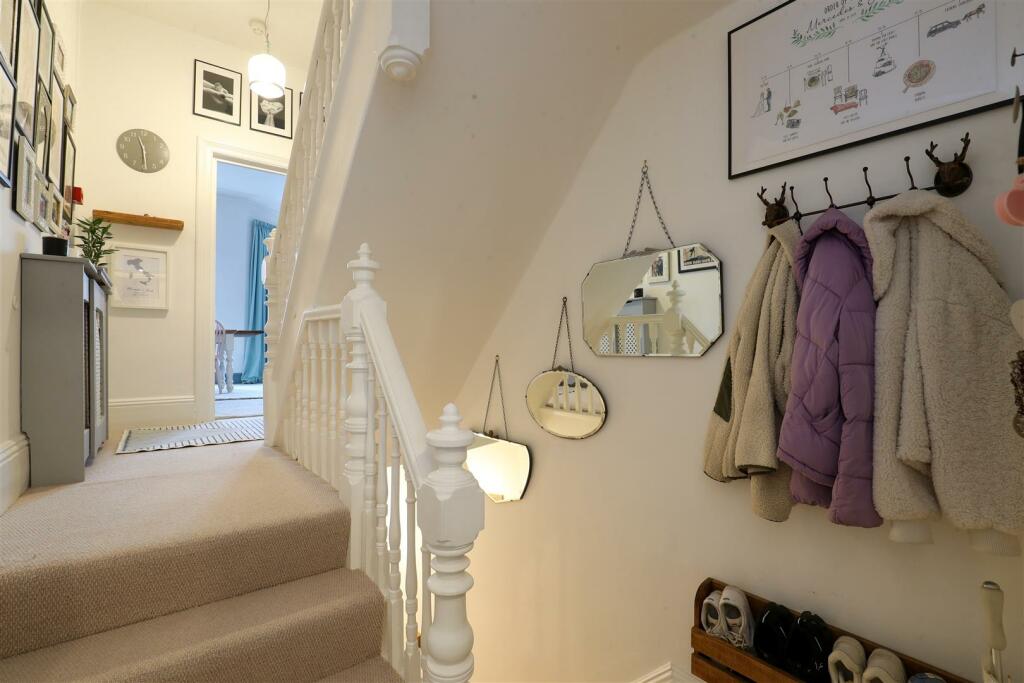 Additional image 12 of Superb Maisonette in Westbury Park