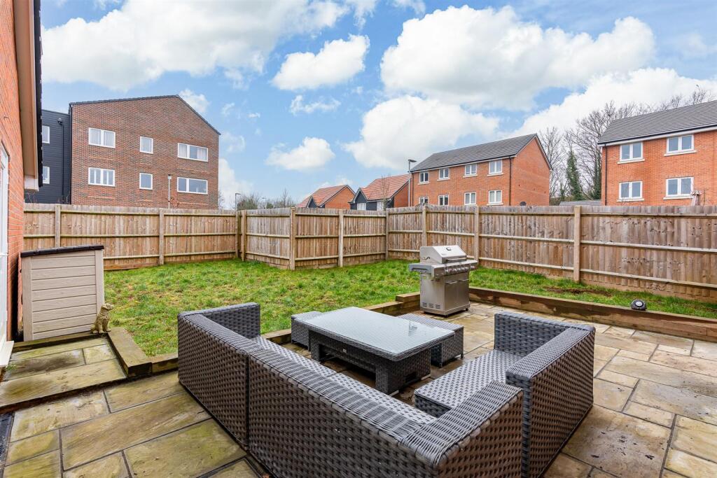 Additional image 24 of Perkins Way, Welwyn Garden City