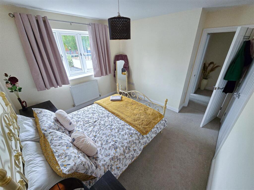 Additional image 11 of 2 The Pastures, Meare