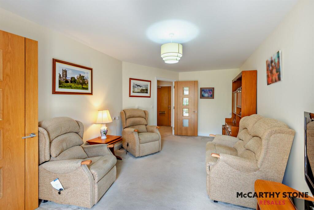 Additional image 4 of Roslyn Court, Lisle Lane, Ely, Cambridgeshire, CB7 4FA