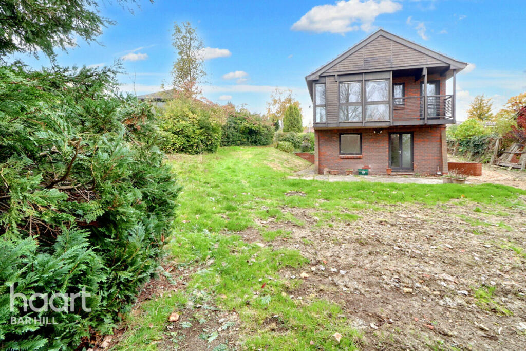 Additional image 27 of The Fairway, Bar Hill