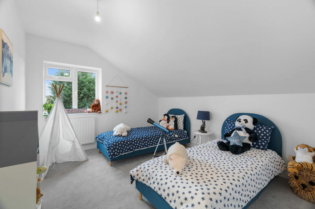 Additional image 18 of West Drive, Highfields Caldecote, Cambridge