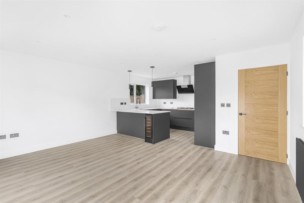 Additional image 5 of Peaslands Road, Saffron Walden