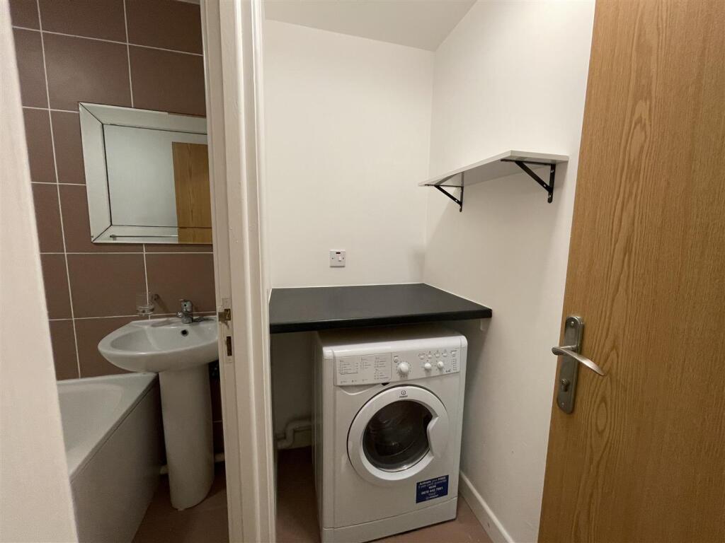 Additional image 8 of Richmond Road, Cardiff