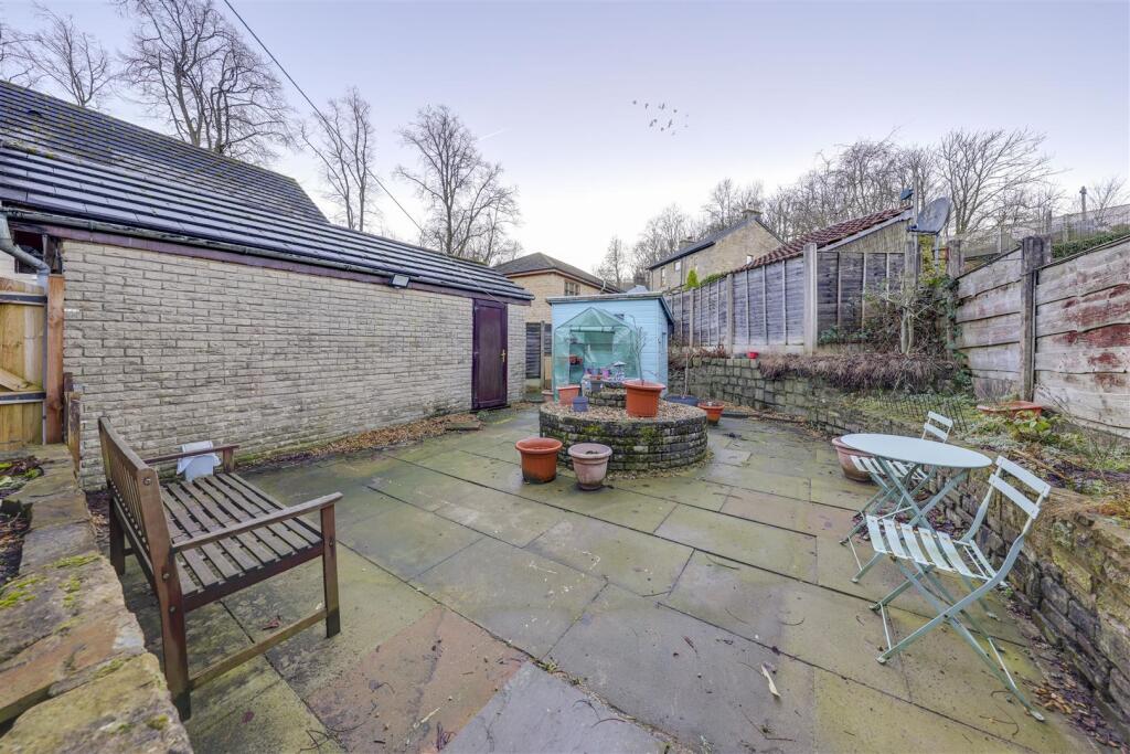 Additional image 14 of Sunnybank Close, Helmshore. Rossendale