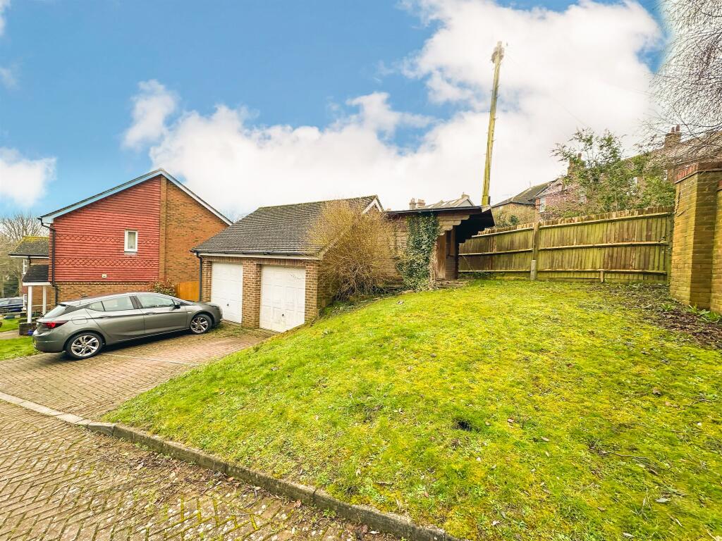 Additional image 14 of Rossington Close, Eastbourne