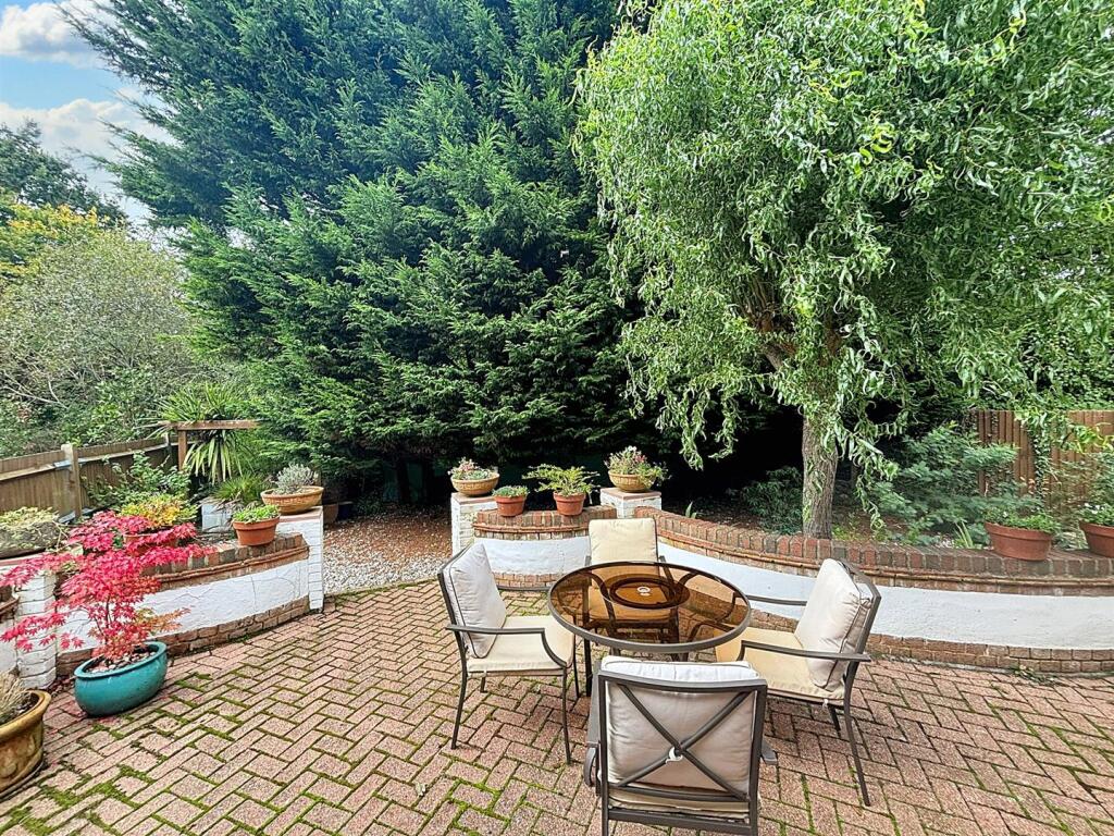 Additional image 20 of Grasmere Close, Eastbourne