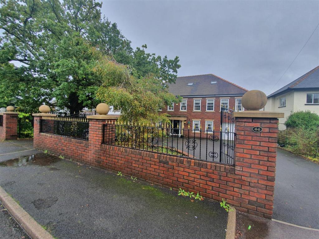 Additional image 38 of Hollybush Road, Cyncoed, Cardiff