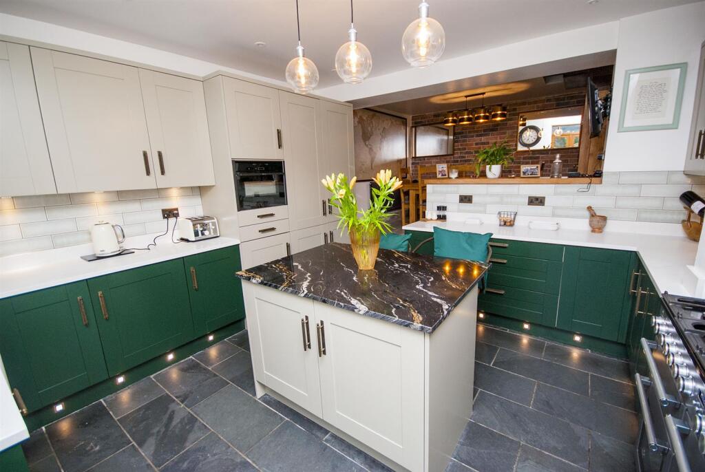 Additional image 10 of Henry Street, Ramsbottom, Bury