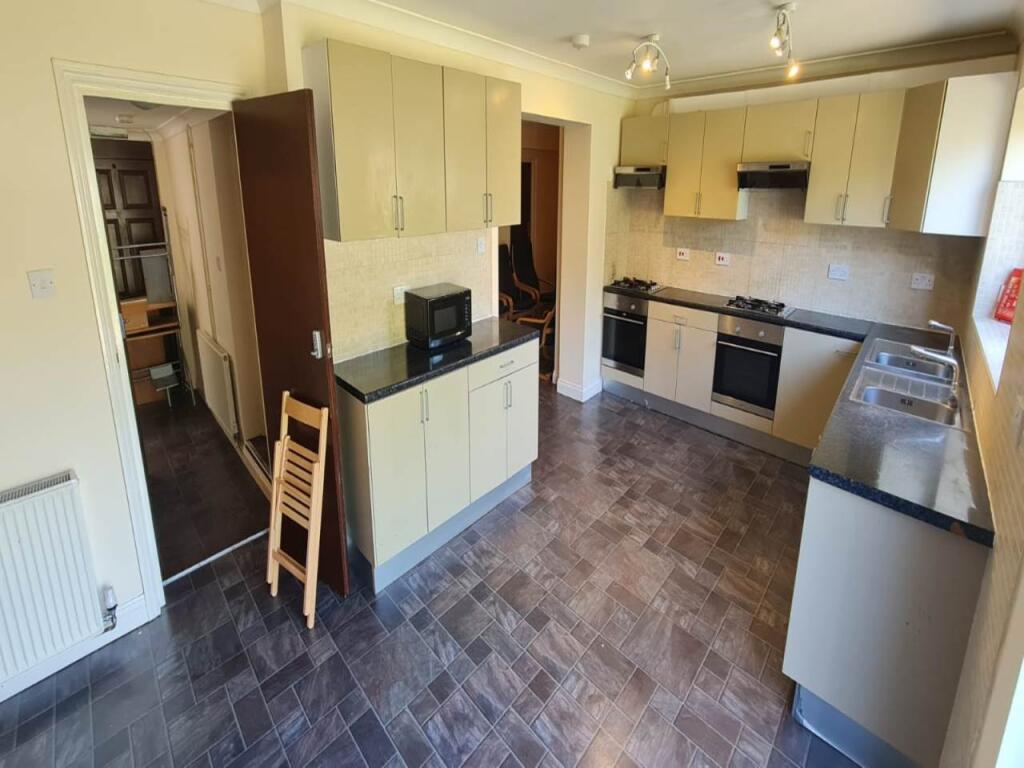 Additional image 9 of Meadowcroft, Hatfield, Hertfordshire