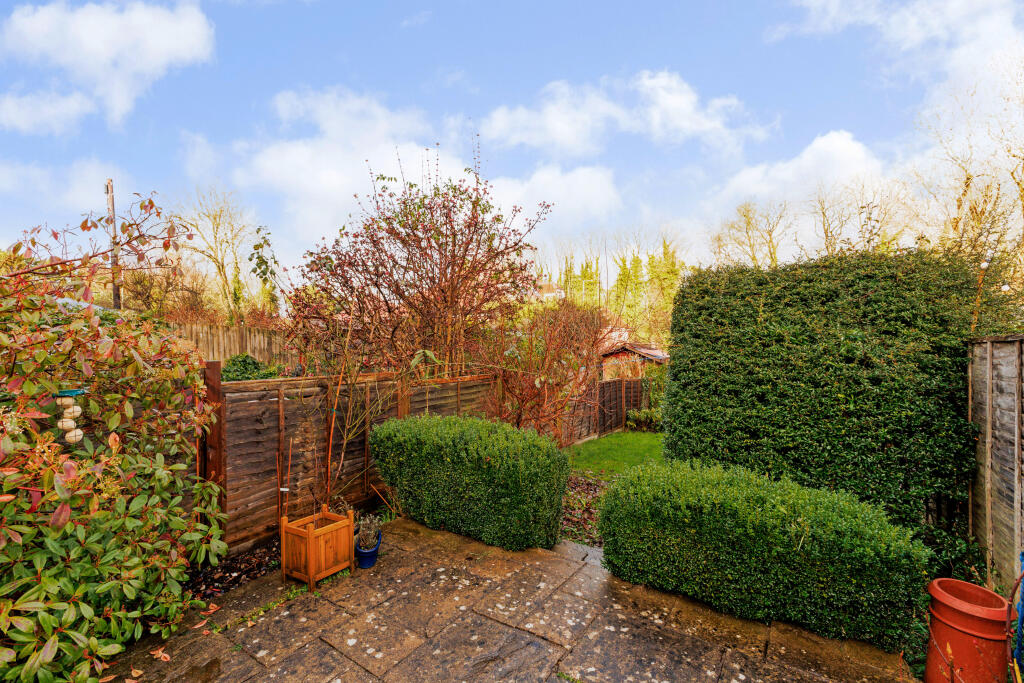 Additional image 9 of Willoughby Road, Harpenden, AL5