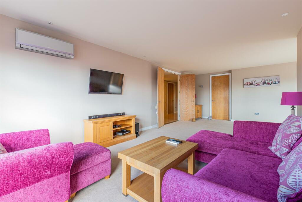 Additional image 15 of Greyfriars Road, Cardiff