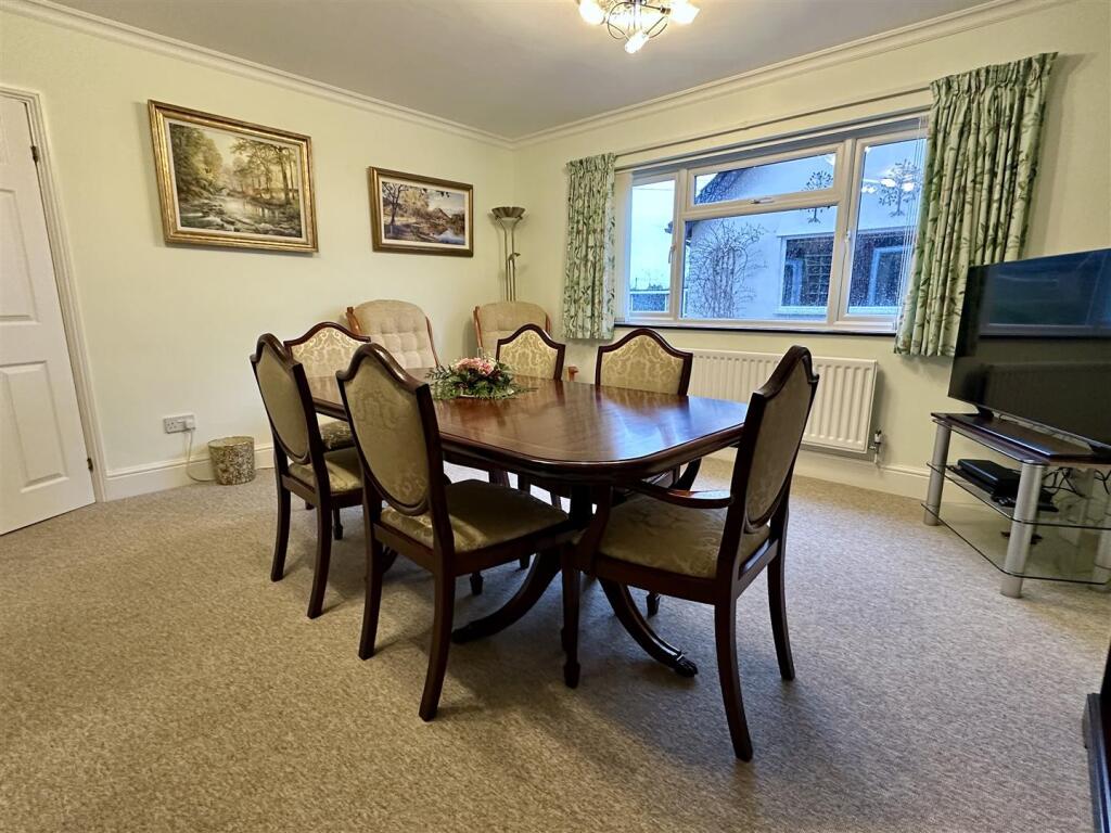 Additional image 12 of Holt Gardens, Studley