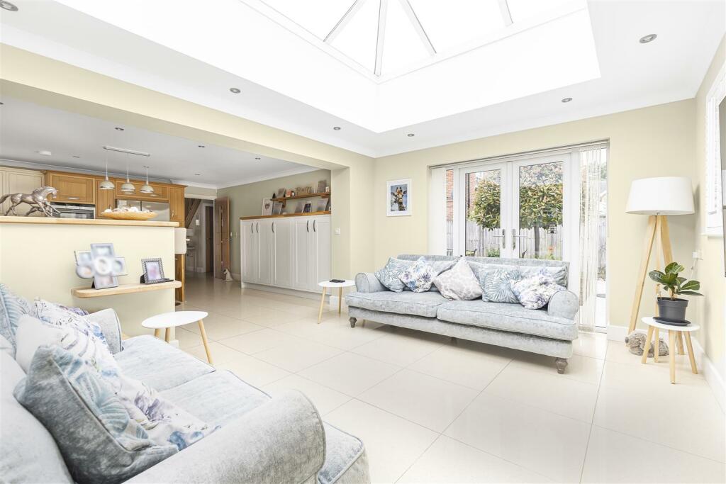 Additional image 9 of Arborfield Drive, Newmarket