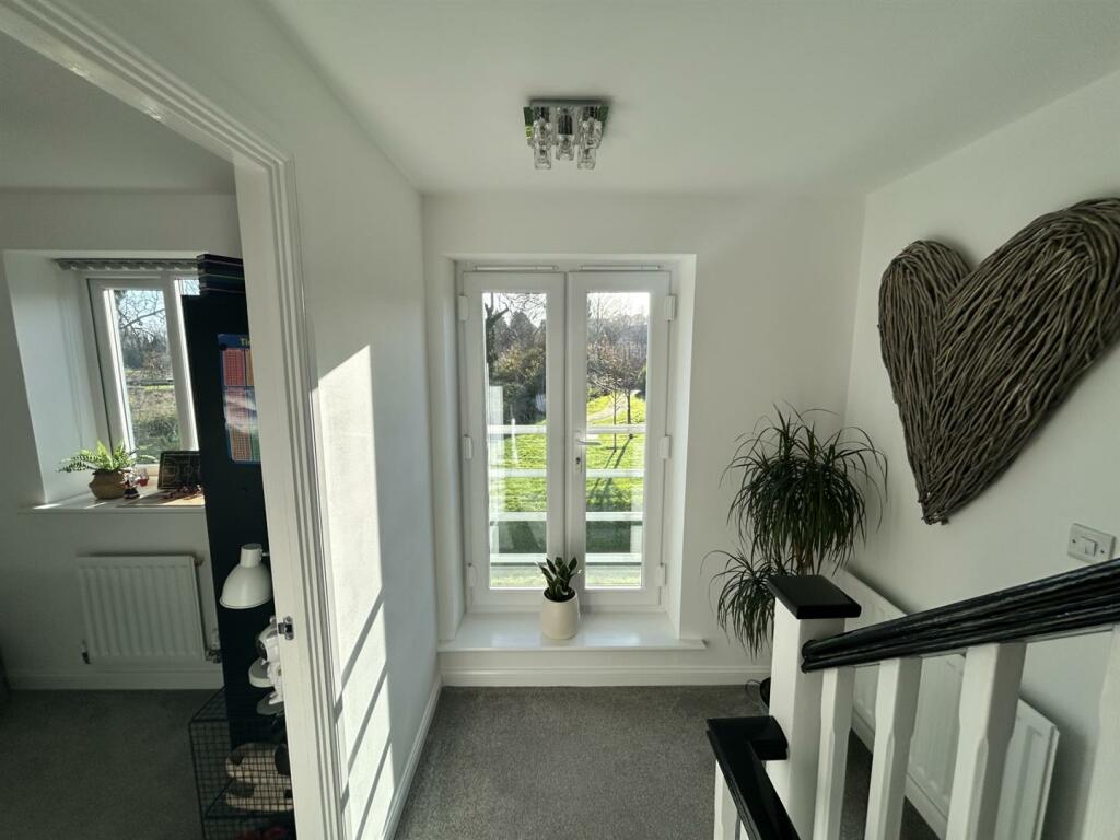 Additional image 12 of Weavers Close, Eastbourne